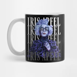 iris apfel Mug